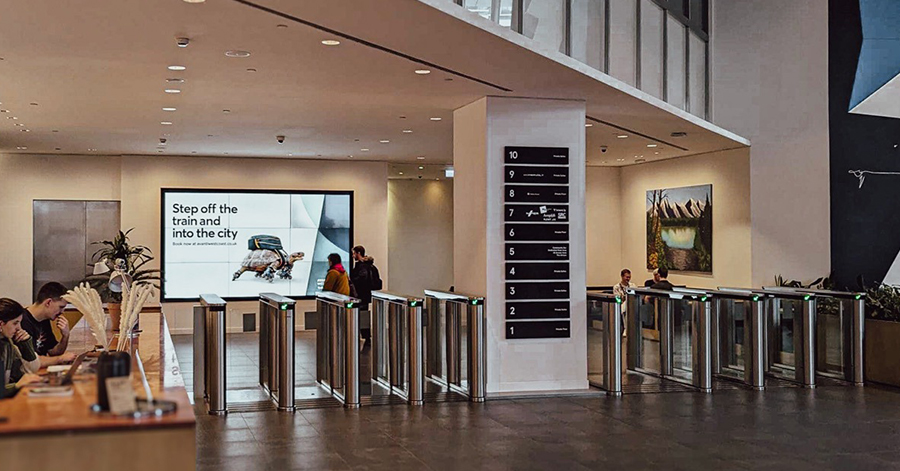 How DOOH Fits Into The Omnichannel Journey 
