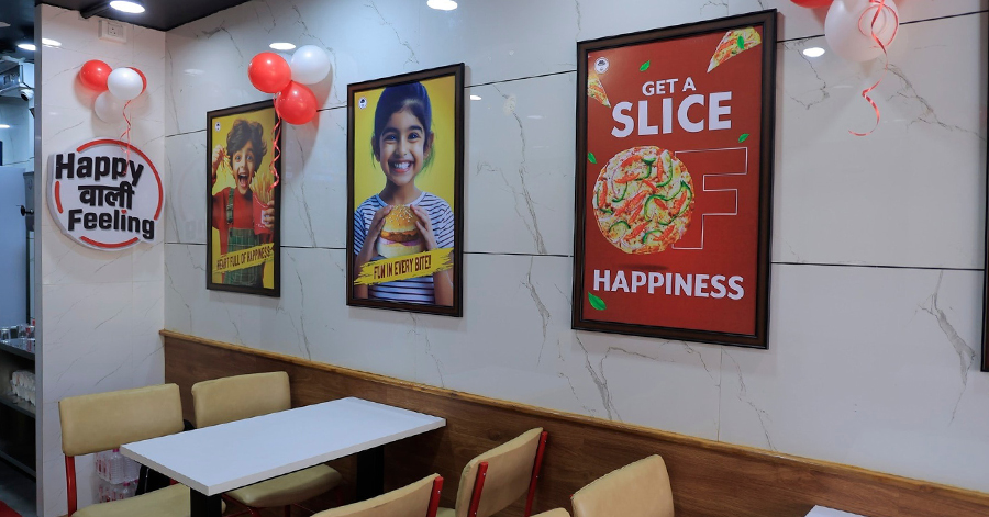 Cafe and Restaurant Advertising for Brands