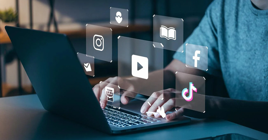 understanding ooh advertising vs digital marketing