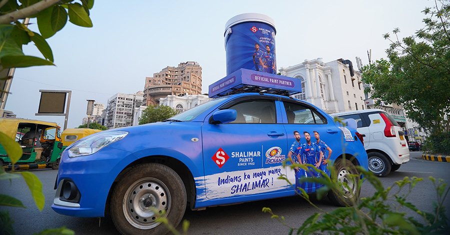 Transit vs Billboard Advertising - Key Differences